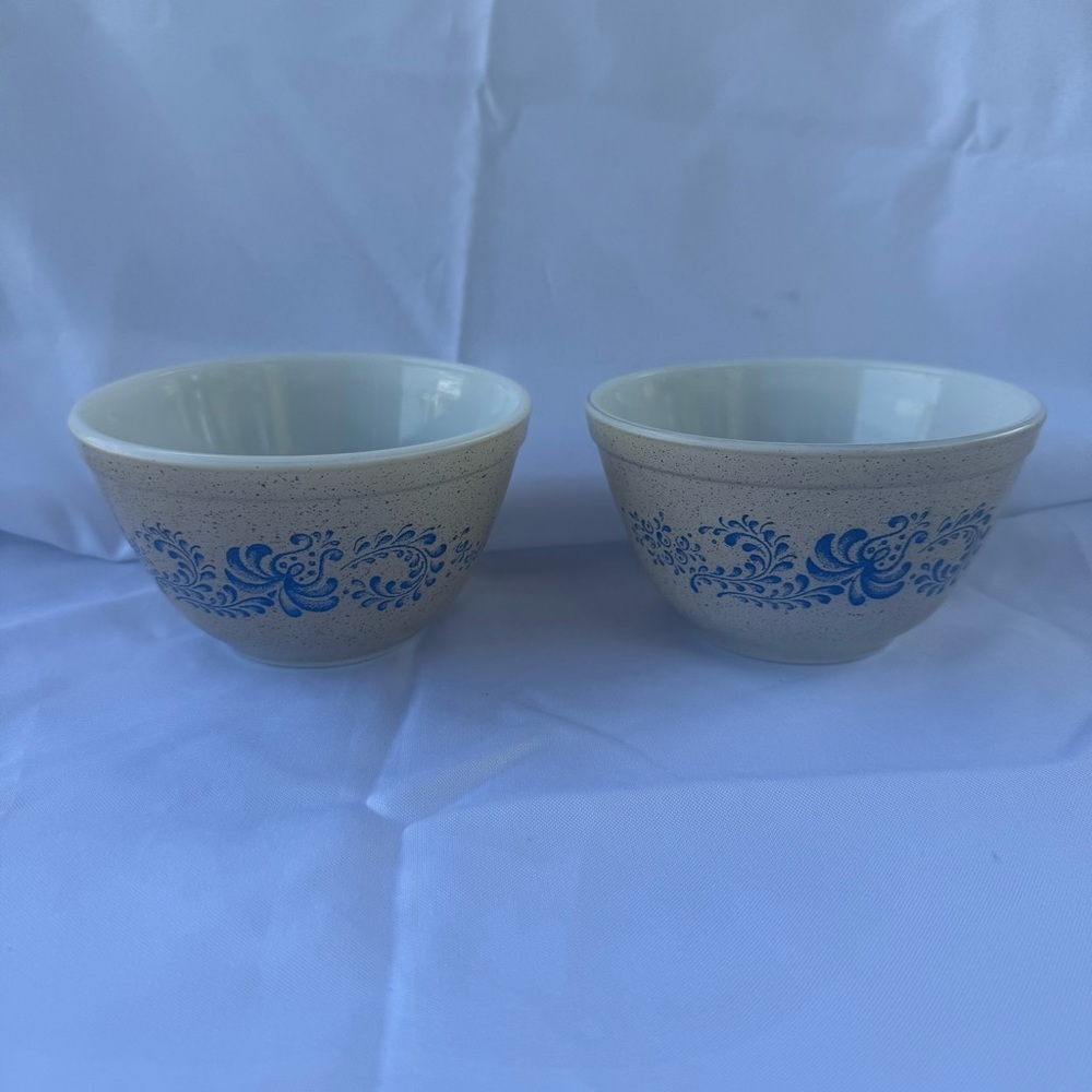 Pyrex Homestead Mixing Bowl Set #401